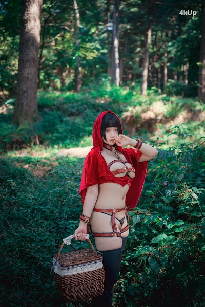 DJAWA Photo – Mimmi (밈미) Naughty Red Hiring Hood