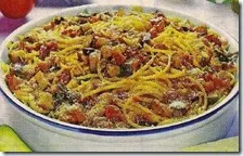 Spaghetti con sugo di melanzane e zucchine