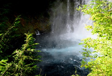 clear plunge pool below Salalie Falls