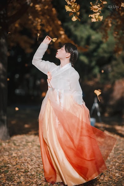 DJAWA Photo – ZziZzi “Chuseok”