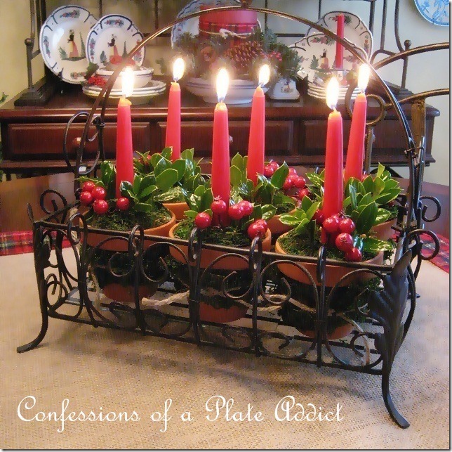 CONFESSIONS OF A PLATE ADDICT Christmas Centerpiece