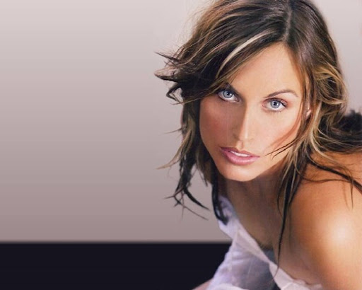 TEH MADU: Amanda Beard