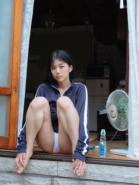 [MilkyBomb] Yui Vol.2 Tracksuit (유이 체육복)