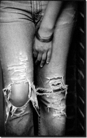 ripped-jeans