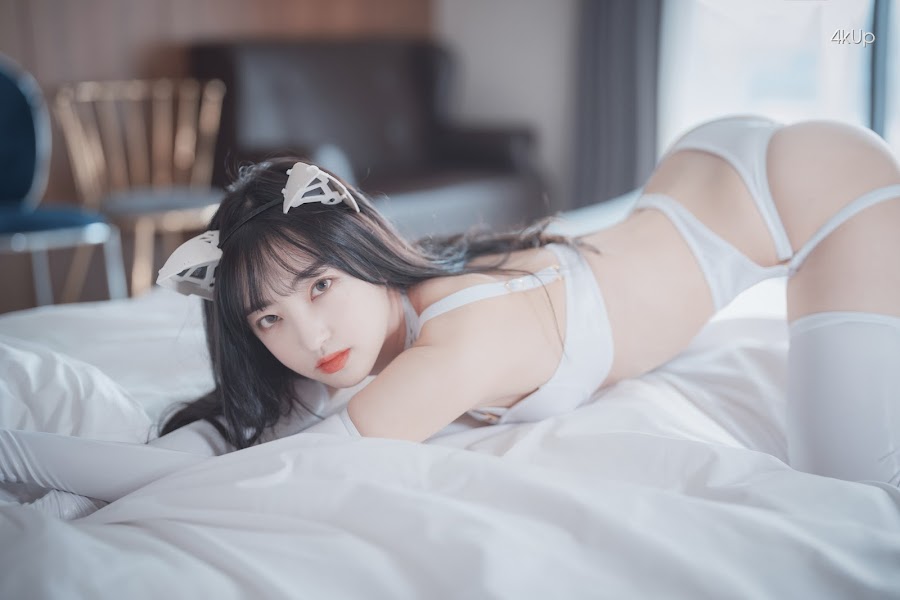 DJAWA Photo – HaNari (하나리) Snow Cat #2