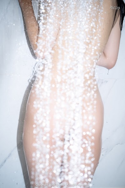 [Lilynah] Lily x Inah – Issue 2 Play with me