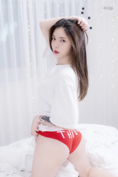 [PEEKCLOUD] Yuka (유카) Yuka at Home