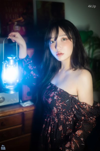 [BLUECAKE] Son Ye-Eun (손예은) Nothing RED+