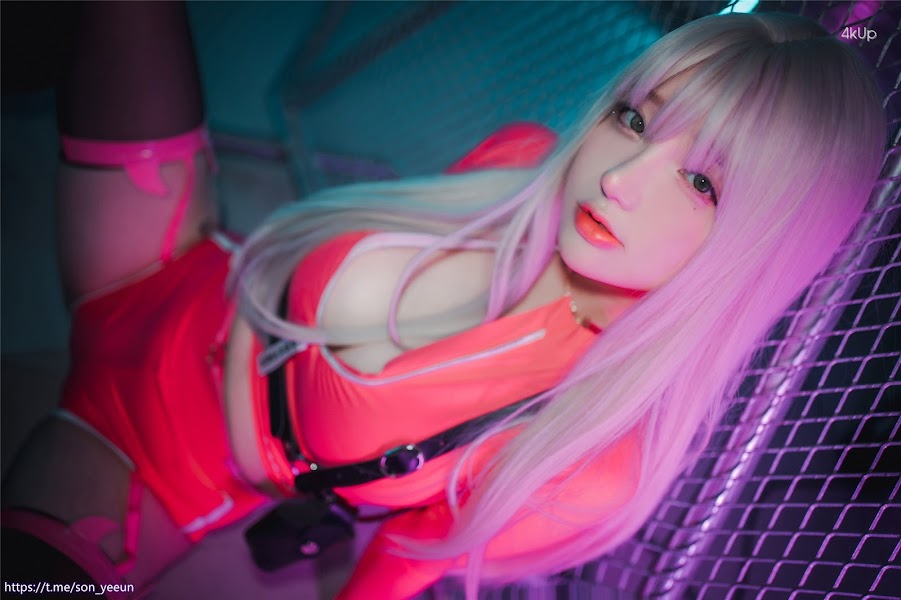 DJAWA Photo – Son Ye-Eun (손예은) [Squid Game] Triangle Soldier