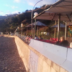 Strandplezier aan de Praia Formosa