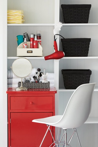 [h_fall_0801_btc_vanity_area13.jpg]