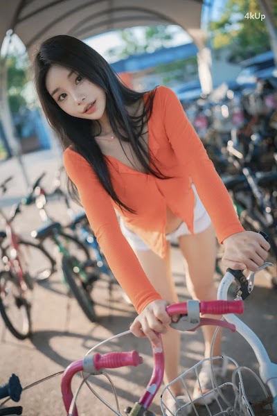 DJAWA Photo – Zzyuri (쮸리) “Last Summer”