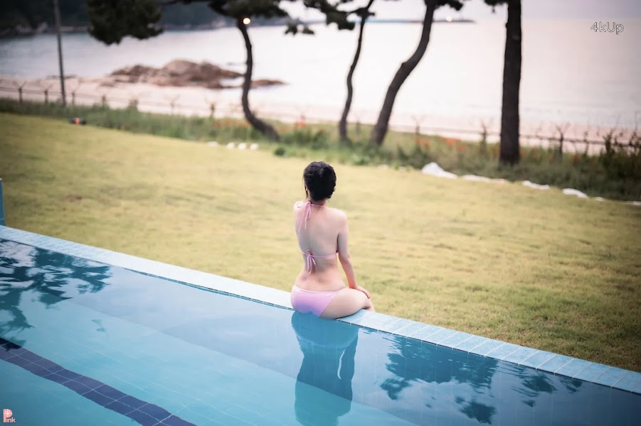[PINK] Lee Ahrin Bikini Day