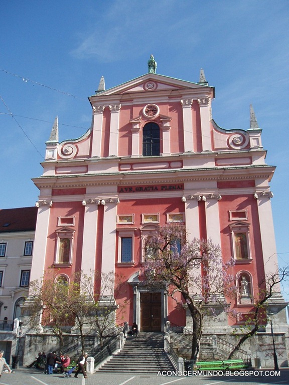 [017-Liubliana-Iglesia-Franciscana-de.jpg]