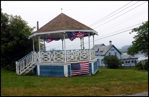 01e - visiting Lubec - Town Bandstand