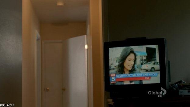 [Touch.S01E01_screenshot_3%255B2%255D.jpg]