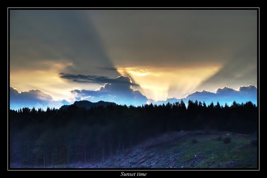[Sunset_time_by_joffo110.jpg]