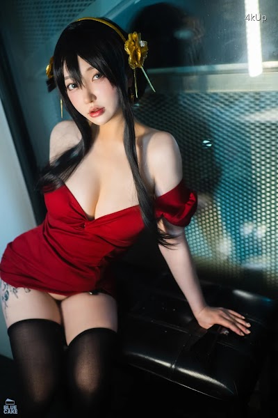 [BLUECAKE] Son Ye-Eun (손예은) Black Rose RED+
