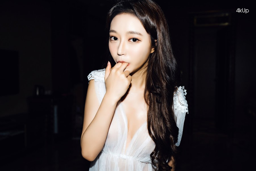 Jucy (쥬시) – Happy Birthday – Moon Night Snap