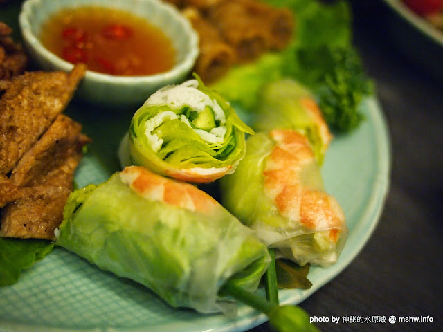 【食記】台中Rat Viet nam很越南宮廷料理@南屯 : 南越美食原來在這裡?河粉跟多數的餐點都很不錯!! 區域 午餐 南屯區 台中市 合菜 晚餐 法式 越式 農產品料理 飲食/食記/吃吃喝喝 