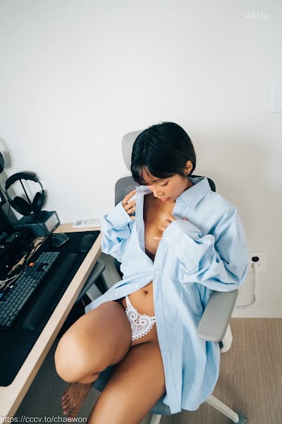 [Loozy] Booty Queen 4K Girl Friend