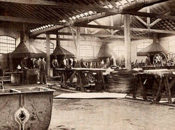 [Oficinas-e-Armazens-Gerais.14-Oficin.jpg]