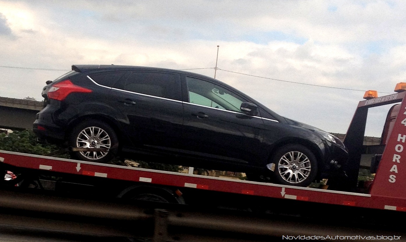 [Novo%2520Ford%2520Focus%2520%25282%2529%255B5%255D.jpg]