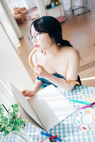 [Loozy] Son Ye-Eun (손예은) Nudy Painter + S.ver