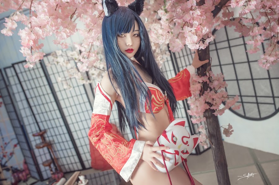 SAINT Photolife – Yuna & Ahri