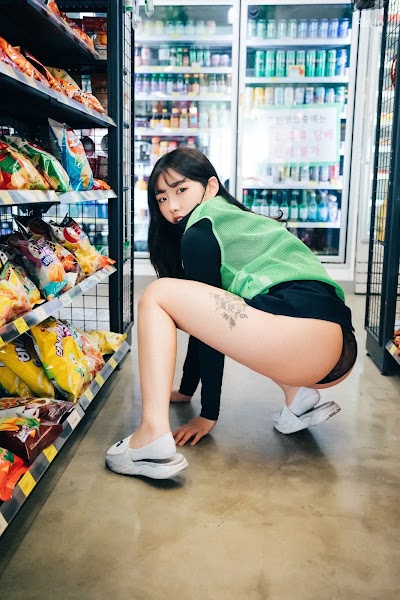 [Loozy] Sonson (손손) First Nipple Alba (+S.Ver)