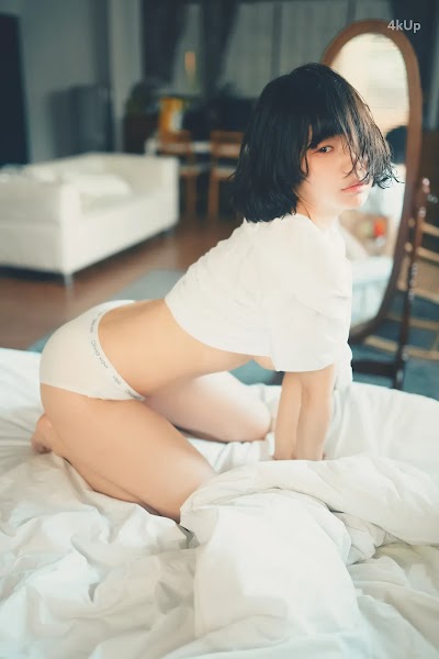Mimmi (밈미) White