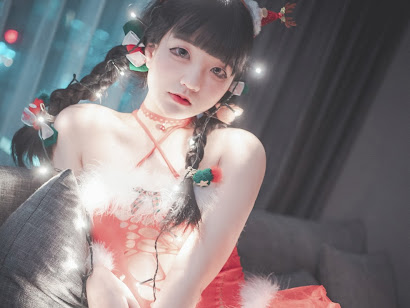 DJAWA Photo – Jeong Jenny (정제니) Christmas Special