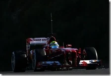 Massa con la Ferrari nei test di Jerez 2013