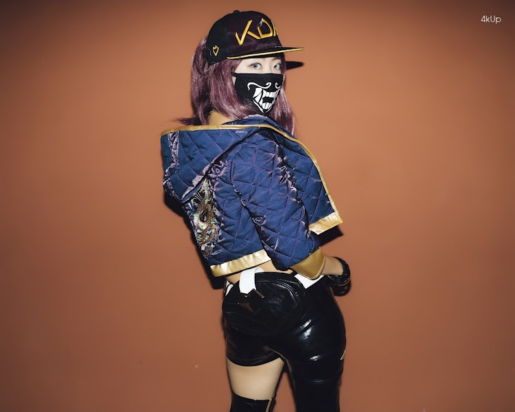 Mona (모나) – Akali (KDA) & Moon Night Snap