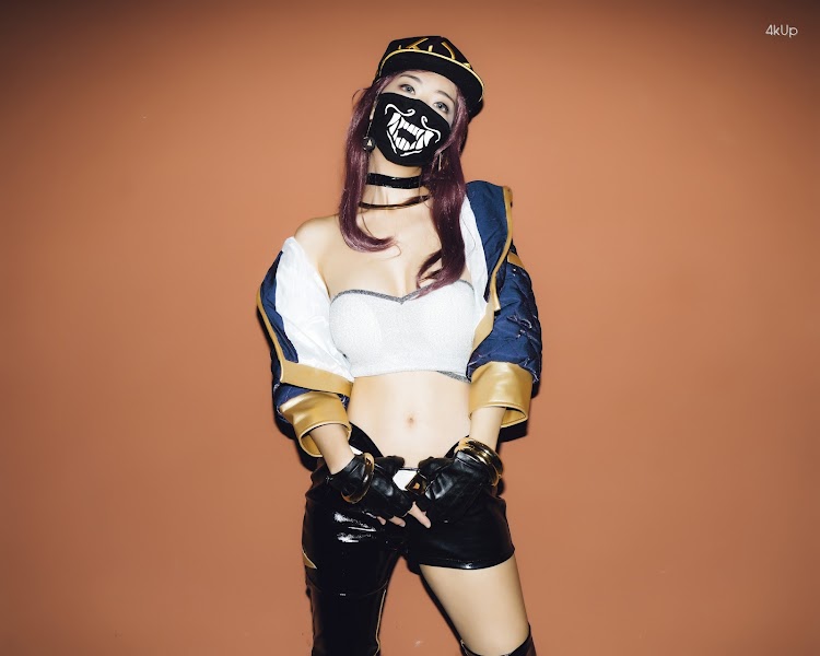 Mona (모나) – Akali (KDA) & Moon Night Snap