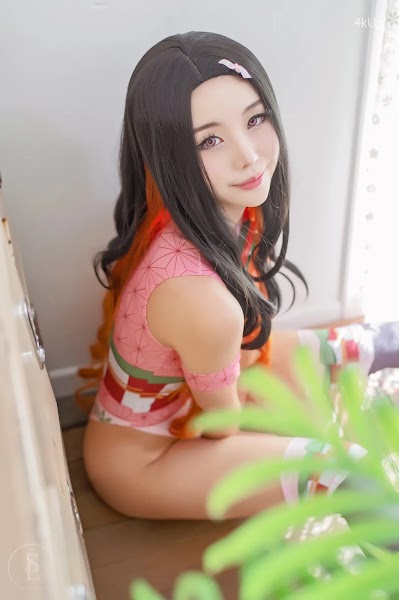 SAINT Photolife – Yuna (유나) Nezuko x Shinobu