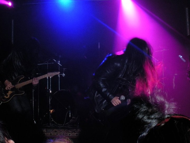 [247418_2086433281712_1271566350_2490014_2599884_n%255B2%255D.jpg]