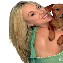 Wallpapers De Kaley Cuoco Foto 42