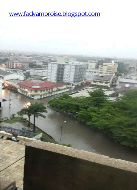 Kinshasa se réveille sous une forte pluie