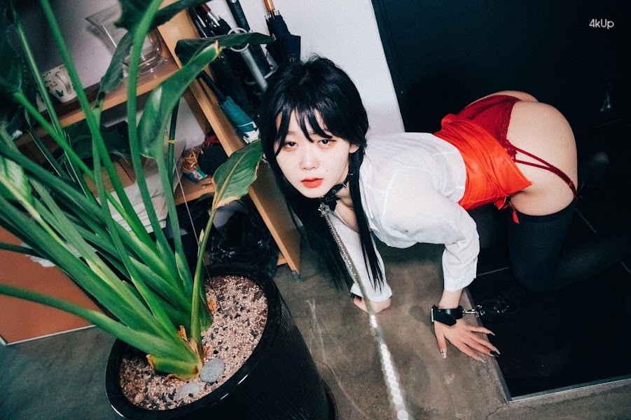 [Loozy] Zia (지아) – Office slave Part1