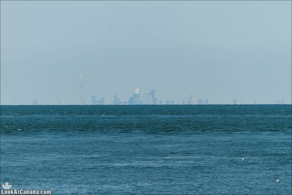 LookAtIsrael.com: Фото-блог о путешествиях по Израилю. Тель Авив, Иерусалим, Хайфа Не смотря на то что отсюда до Торонто почти 100 километров, его все равно видно (хорошим зумом) 