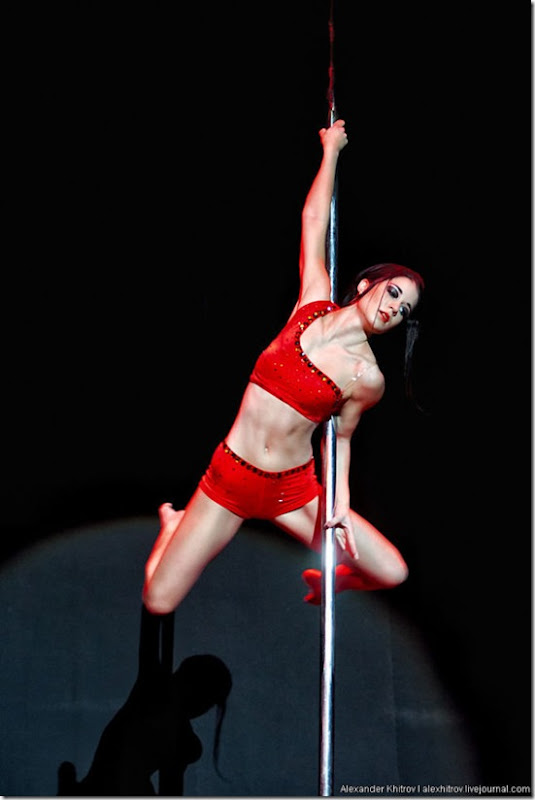 russian-pole-dancing-competition-46