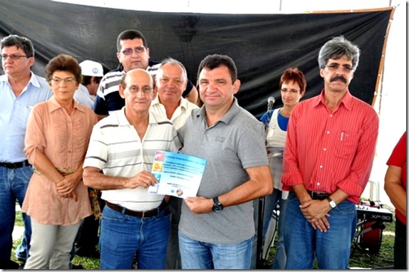 JORGE BASTOS TÍTULO