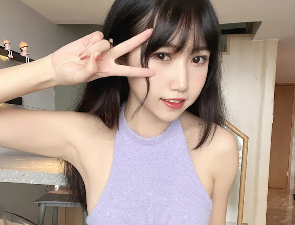 Coser@不呆猫 紫色人妻日常