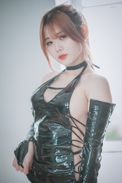 DJAWA Photo – Zia (지아) The Kunoichi