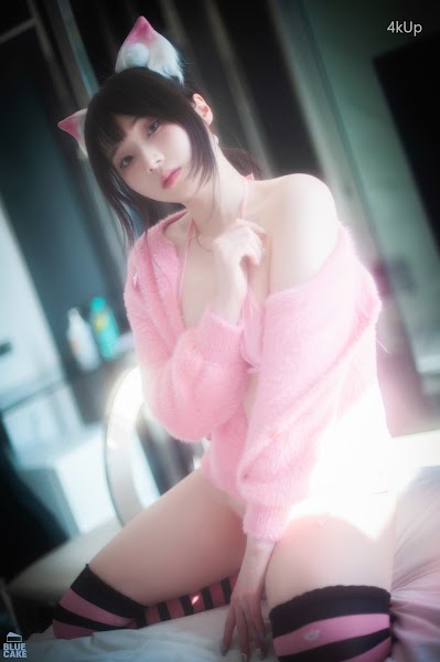 [BLUECAKE] Bambi (밤비) Naughty Cats Pink & Mint RED