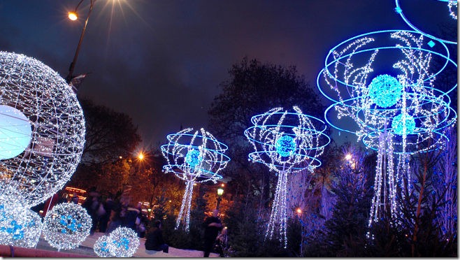 Navidad-luces-Campos_Eliseos-Paris-Francia_TL5IMA20111129_0055_5