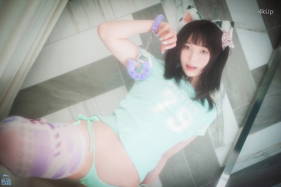 [BLUECAKE] Bambi (밤비) Naughty Cats Pink & Mint RED