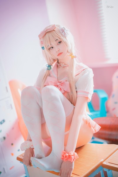 DJAWA Photo – Bambi (밤비) Sheer Pink