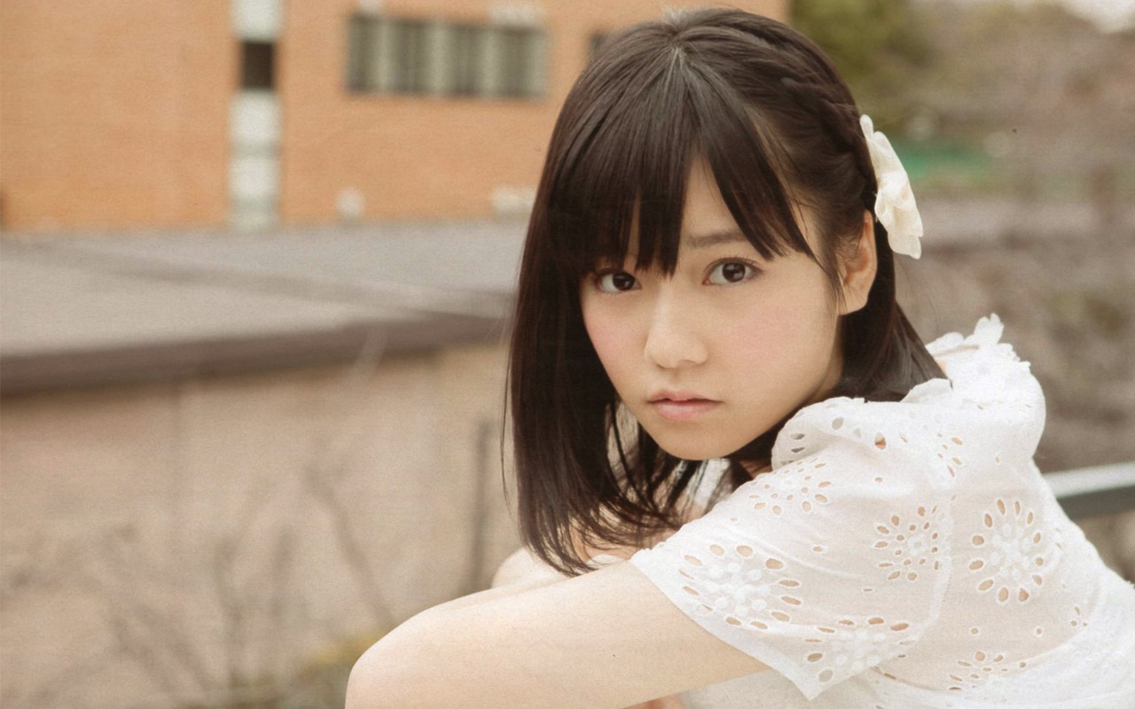 [0117893_AKB48_129-5f5e8%255B2%255D.jpg]